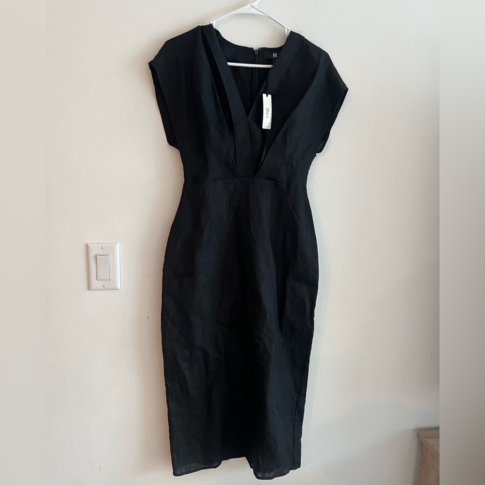 Banana Republic Petite 0P Black V-Neck Sheath Dress NWT - Picture 2 of 8